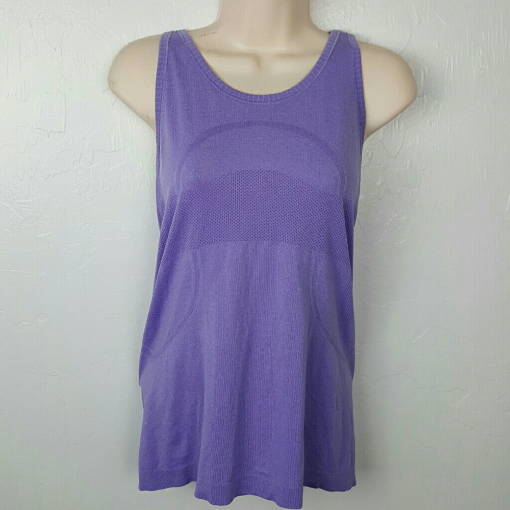 Lululemon Athletica Lilac Athletic Top Women Size 6